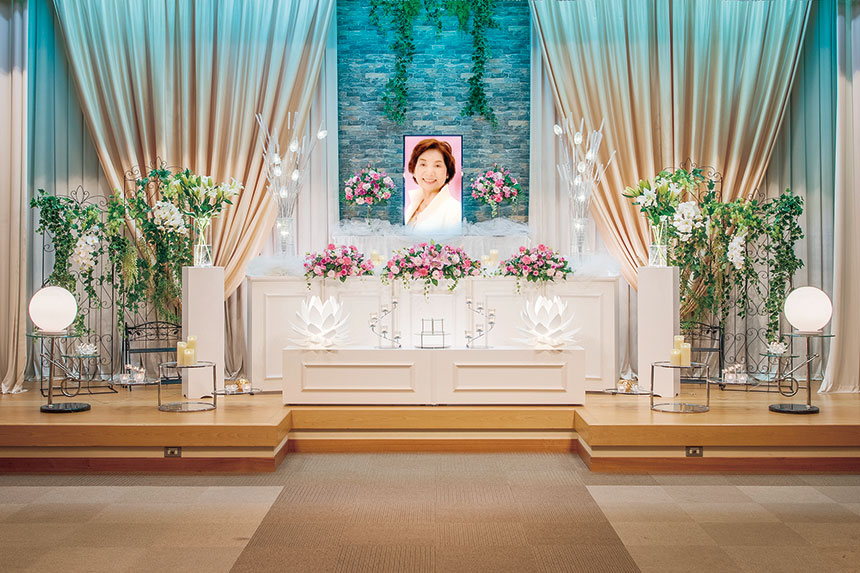 家族葬スタンダードプラン　紫陽花
祭壇イメージ写真